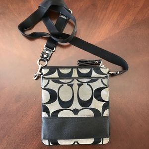 Crossbody bag